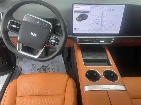 Li Auto L7 2024