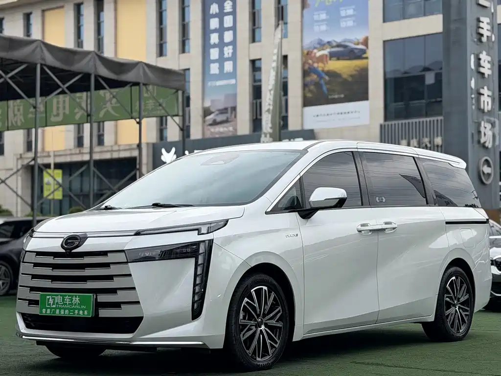 GAC Motor E8 PHEV 2024