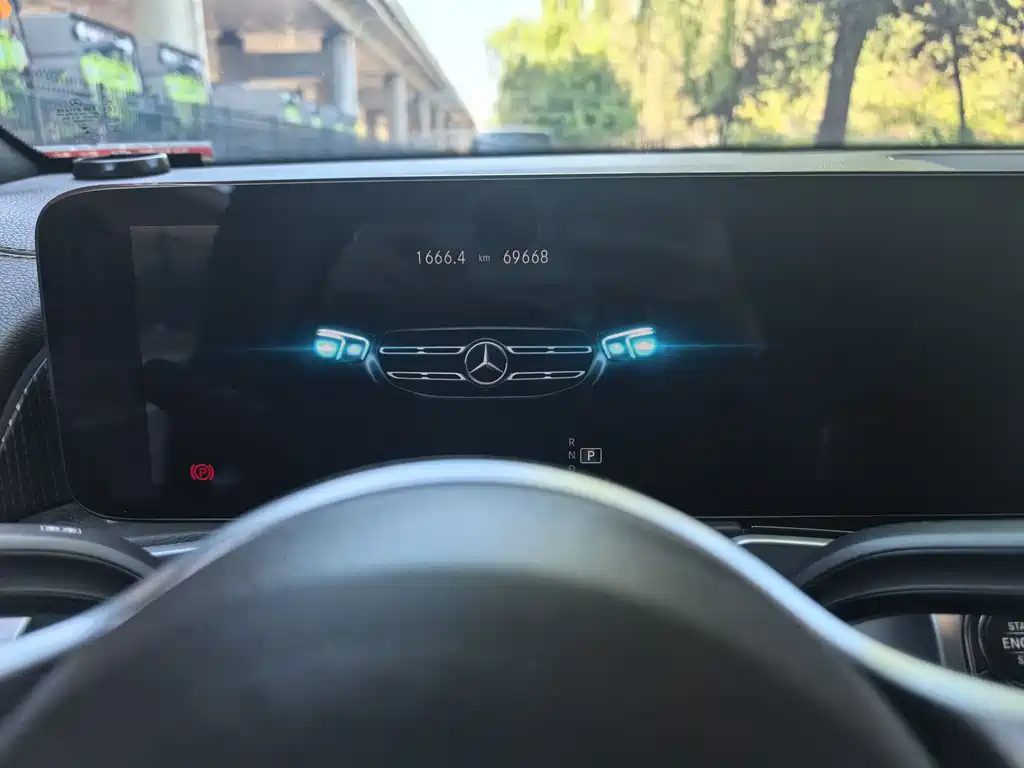 Mercedes-Benz GLB 2022 — фото 10