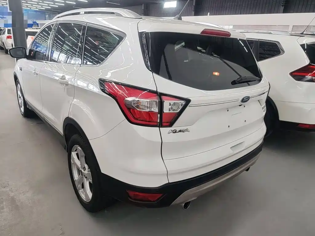 Ford Kuga 2018 — фото 5