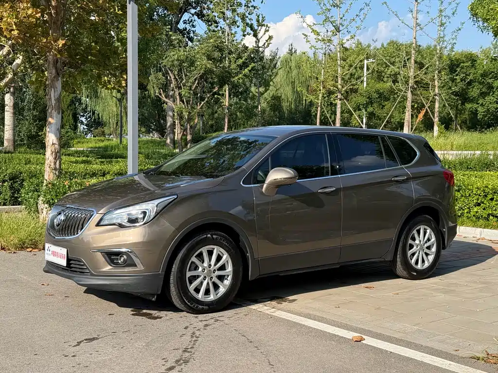 Buick Envision Plus 2016 — фото 1
