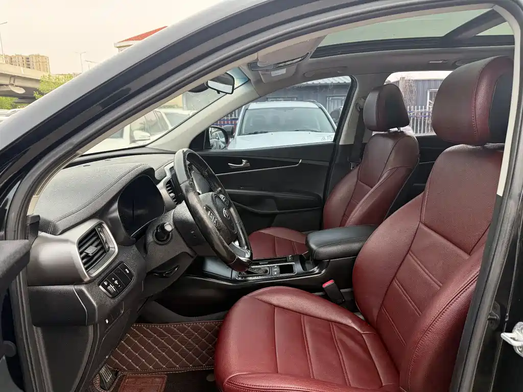 Kia Sorento 2015 — фото 4