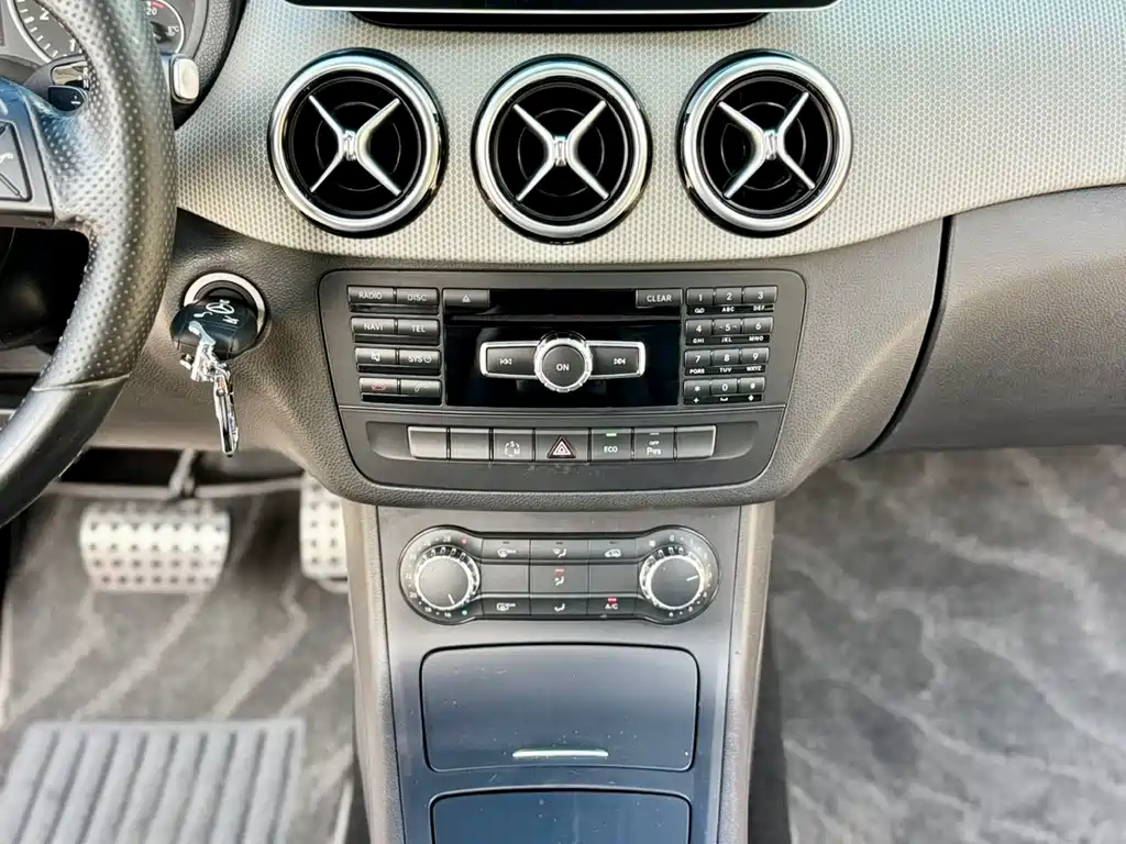 Mercedes-Benz B-Class 2014 — фото 10