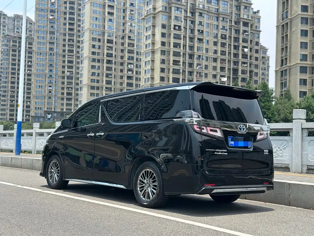 Toyota Vellfire 2021 — фото 4