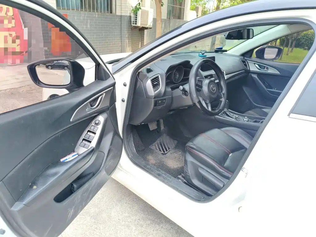 Mazda 3 Angkesela 2017 — фото 14