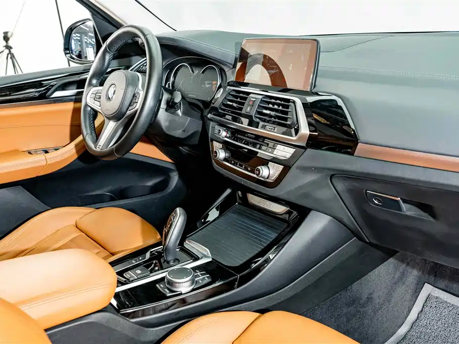 BMW X3 2019 — фото 18