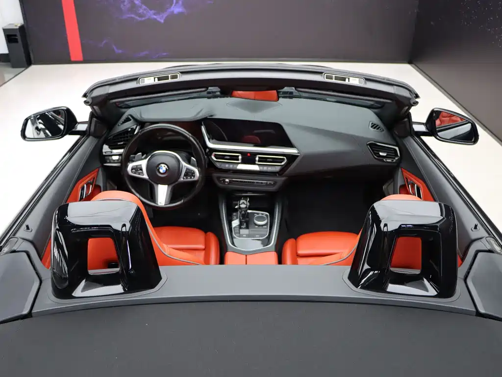 BMW Z4 2021 — фото 13