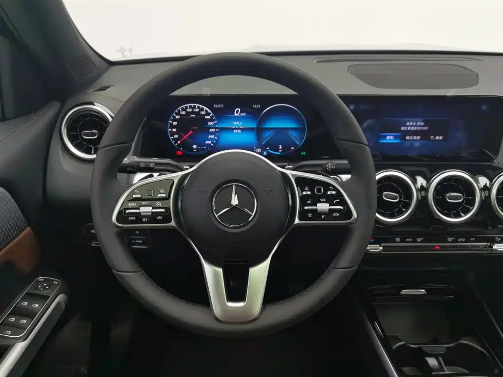 Mercedes-Benz GLB 2022 — фото 11