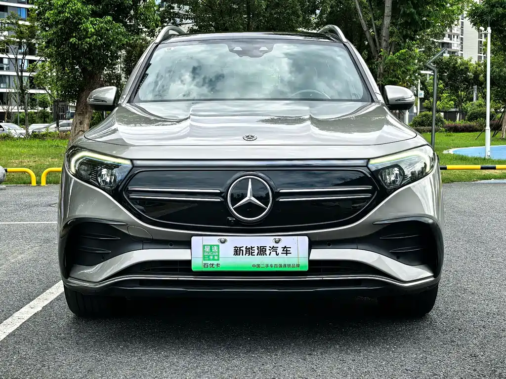 Mercedes-Benz EQB 2022