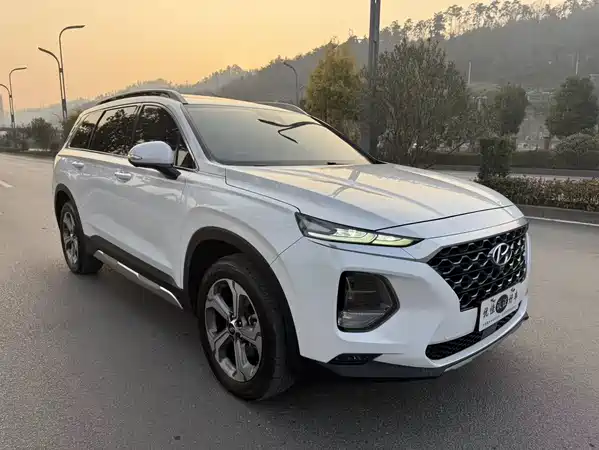 Hyundai Santa Fe 2019