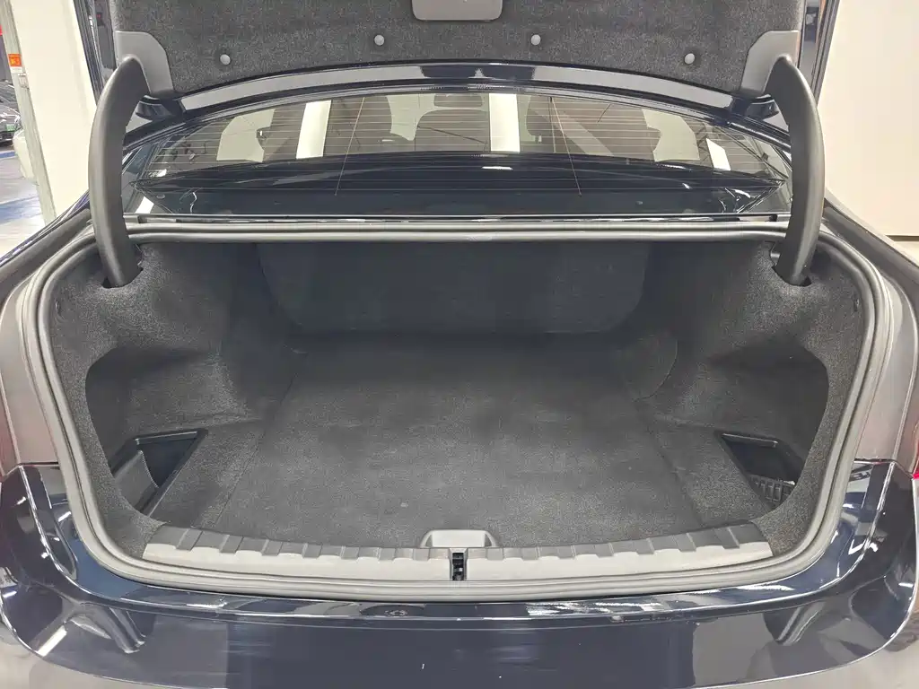 BMW i3 2023