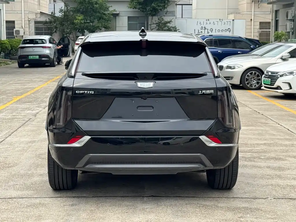 Cadillac IQ 2024 — фото 10