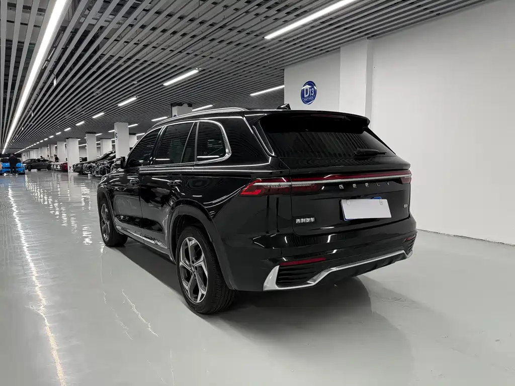 Geely Xingyue L 2024 — фото 13