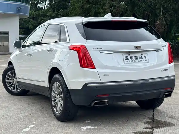Cadillac XT5 2016