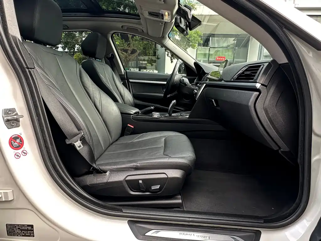 BMW 3 Series GT 2015 — фото 23
