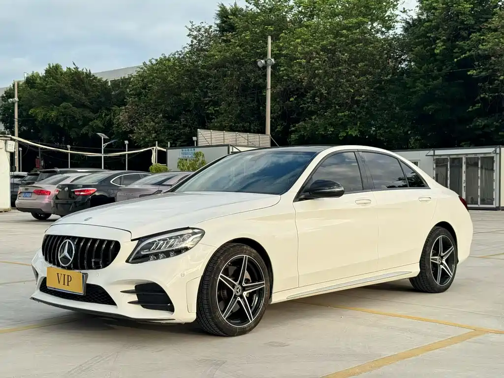 Mercedes-Benz C-Class 2021