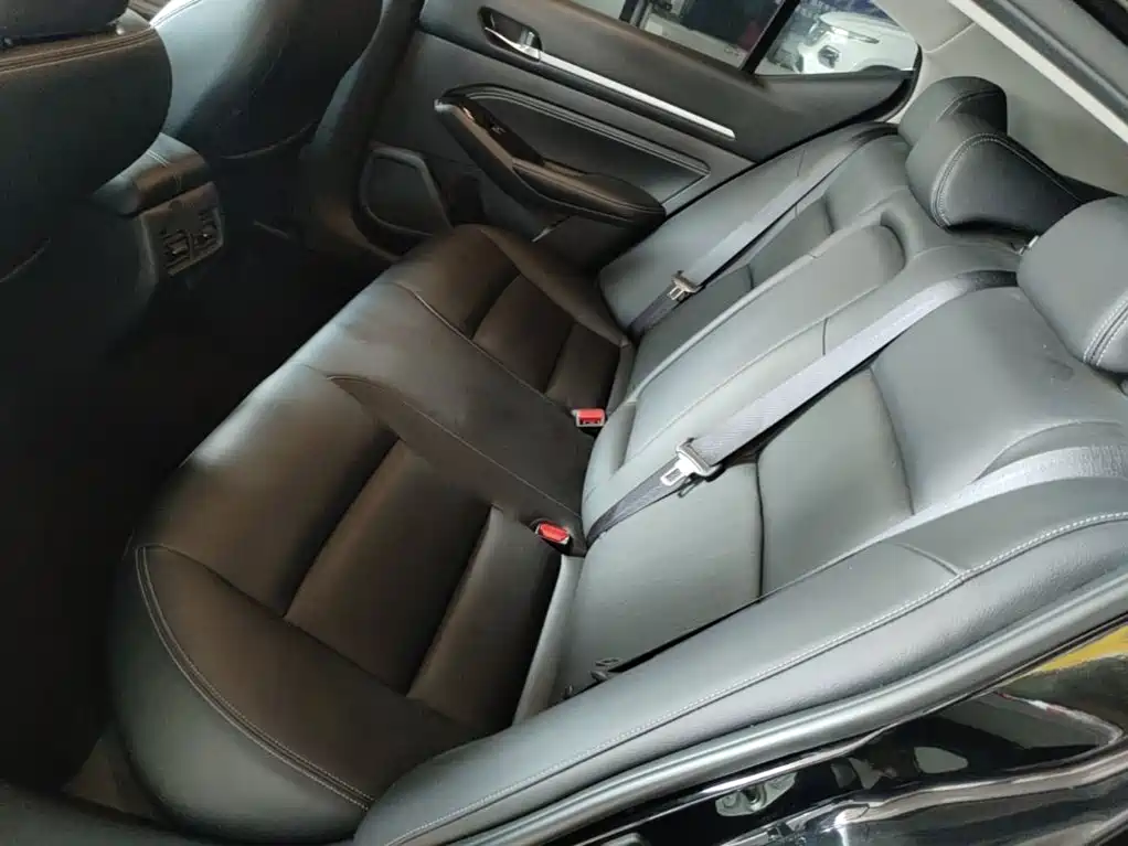 Nissan Teana 2025 — фото 17