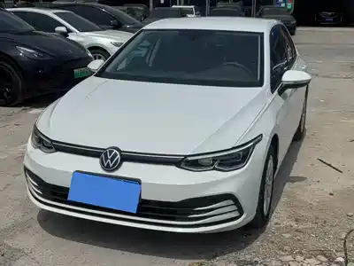 Volkswagen Golf 2023