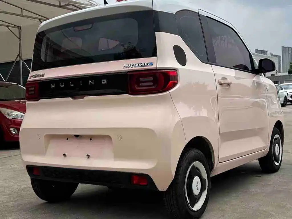 Wuling MINIEV 2022 — фото 6