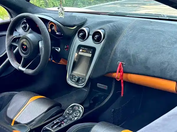 McLaren 570 2018