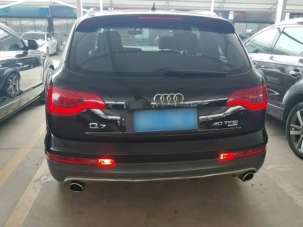 Audi Q7 2015 — фото 6