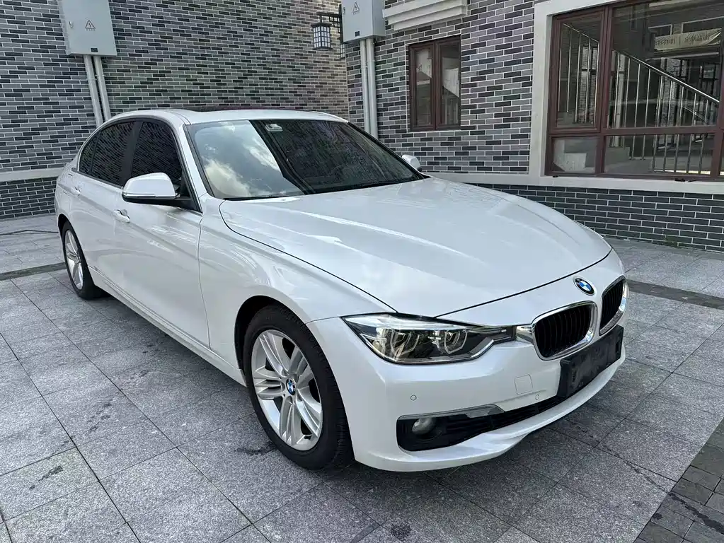 BMW 3 Series 2017 — фото 3