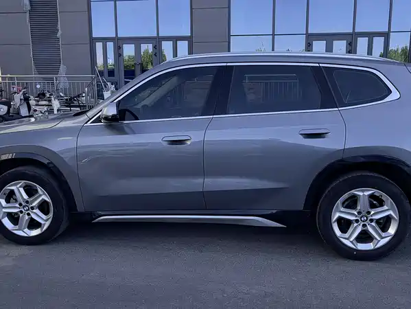 BMW X1 2023