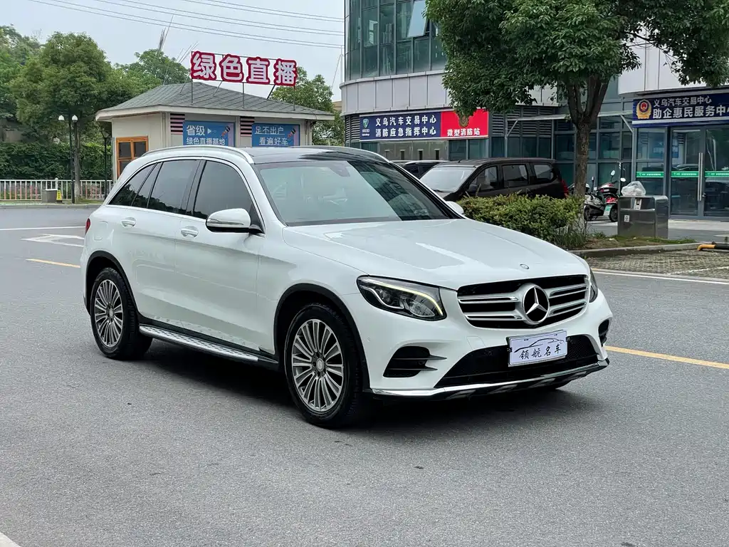 Mercedes-Benz GLC 2017 — фото 3