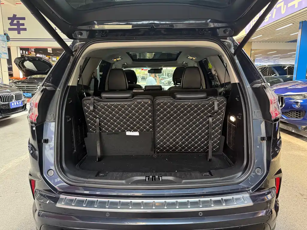 Ford Edge 2020 — фото 21