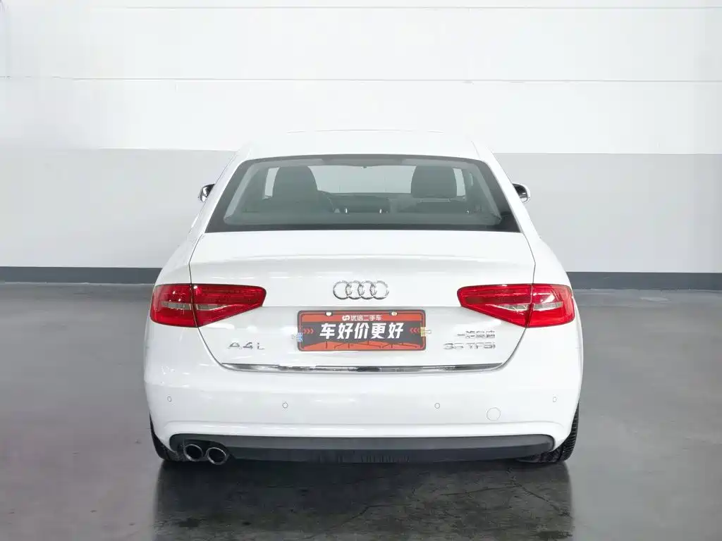 Audi A4L 2014