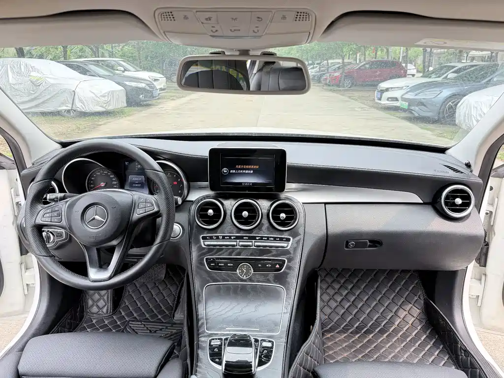 Mercedes-Benz C-Class 2015 — фото 11