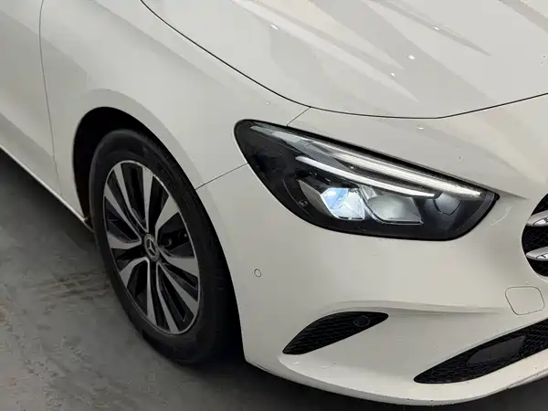 Mercedes-Benz B-Class 2022