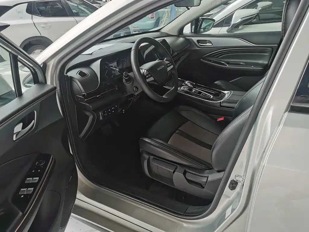 Aion S 2021