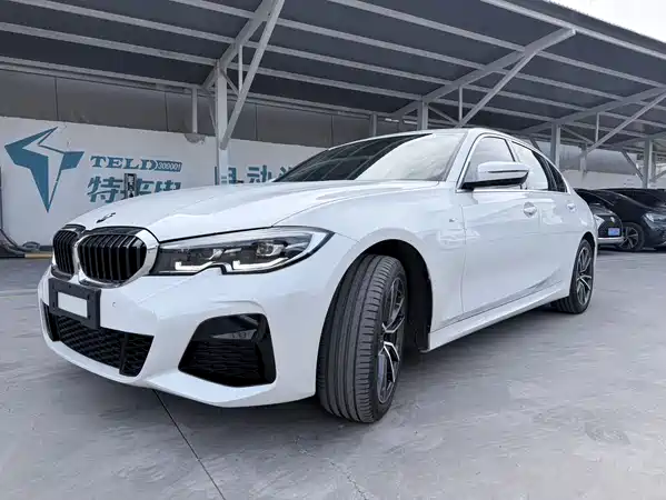 BMW 3 Series 2022