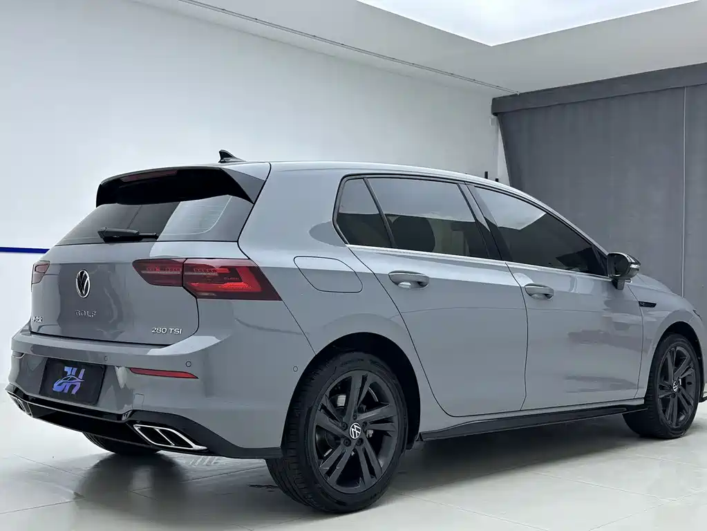 Volkswagen Golf 2022