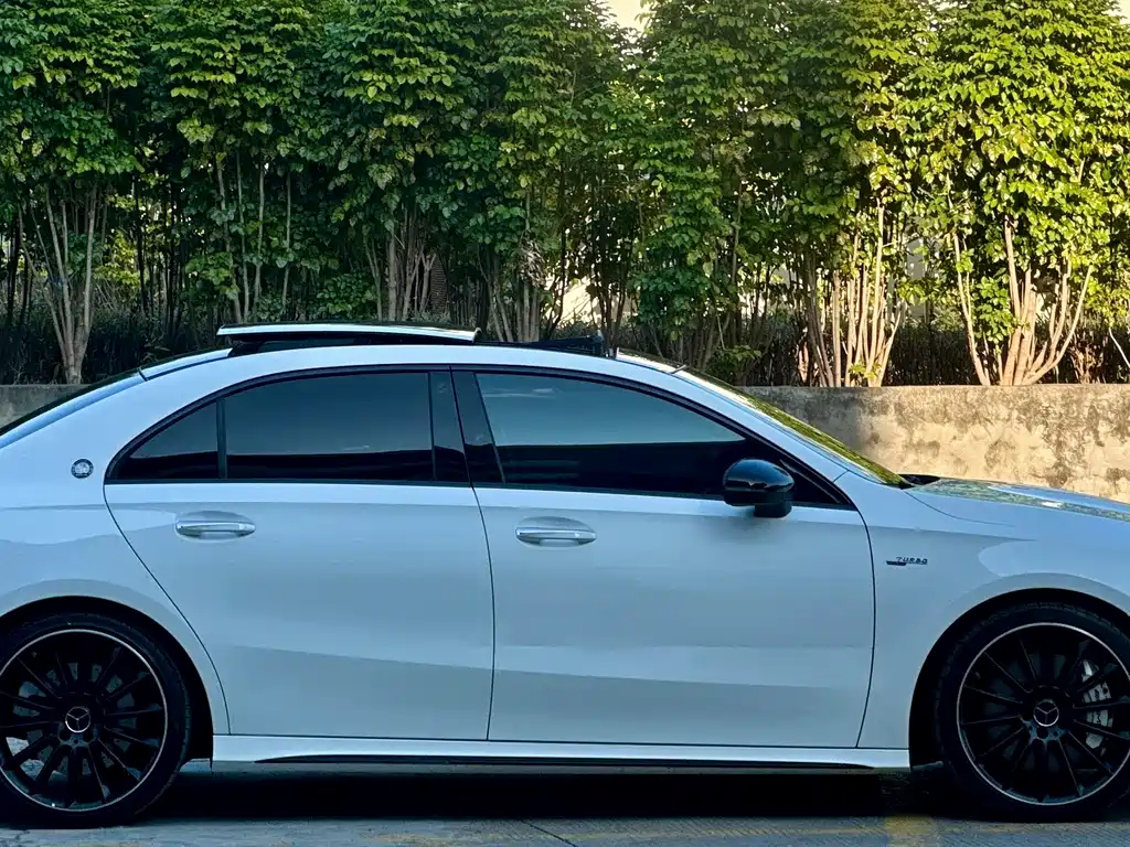 Mercedes-Benz A-Class AMG 2021 — фото 7