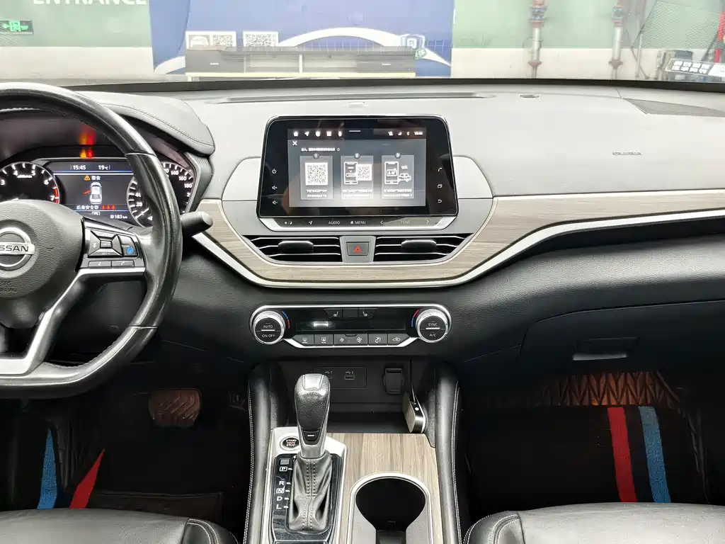 Nissan Teana 2021 — фото 13