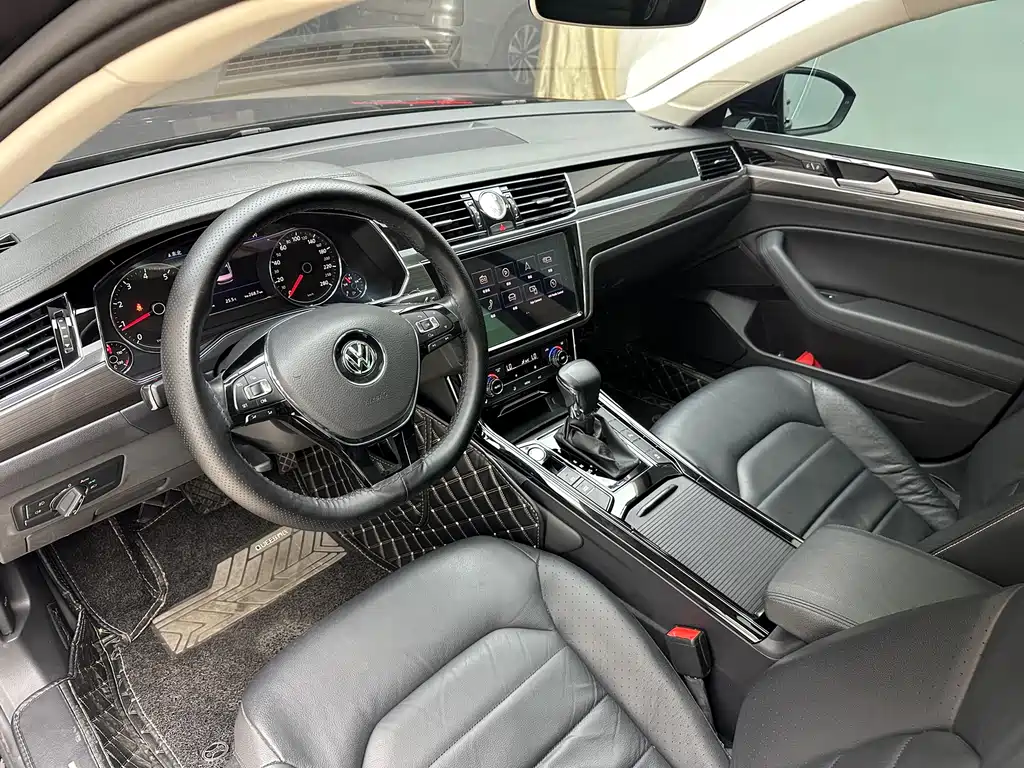 Volkswagen Phideon 2020 — фото 10