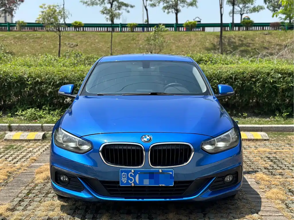 BMW 1 Series 2019 — фото 2