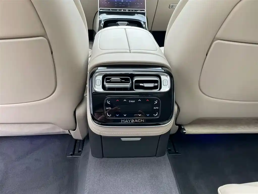 Mercedes-Benz S-Class 2023 — фото 15