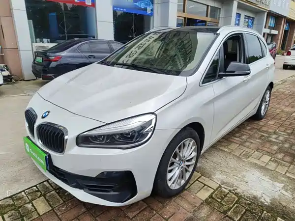 BMW 2 Series Station Wagon 2019