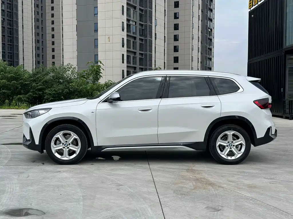 BMW X1 2023