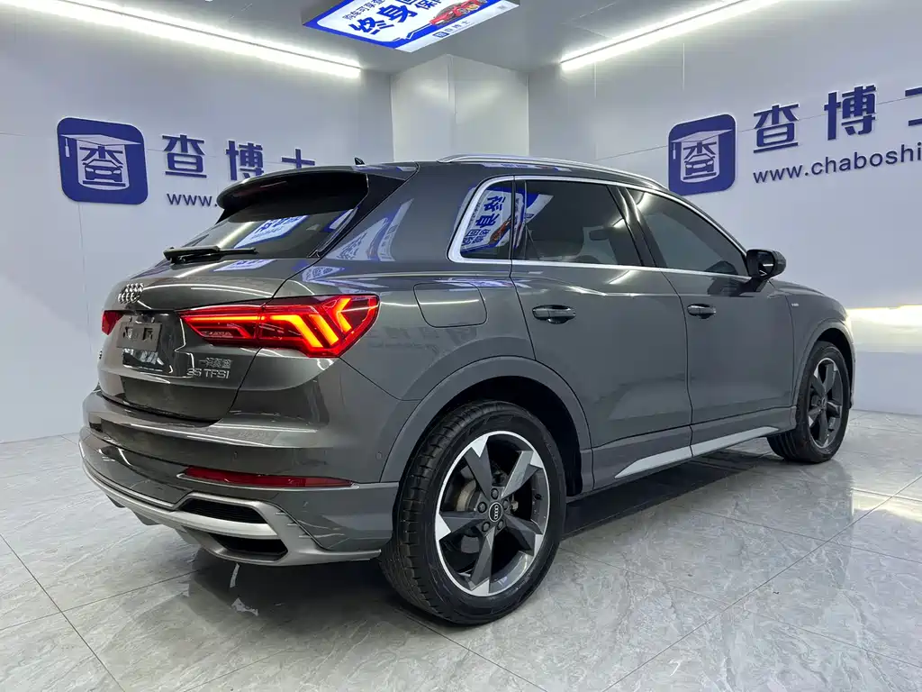 Audi Q3 2023 — фото 17