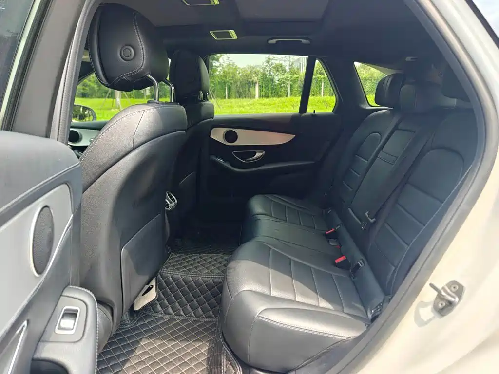 Mercedes-Benz GLC 2019 — фото 14