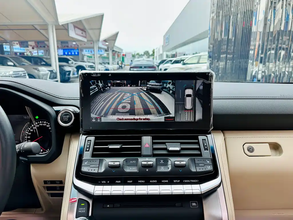 Toyota Land Cruiser 2025 — фото 12