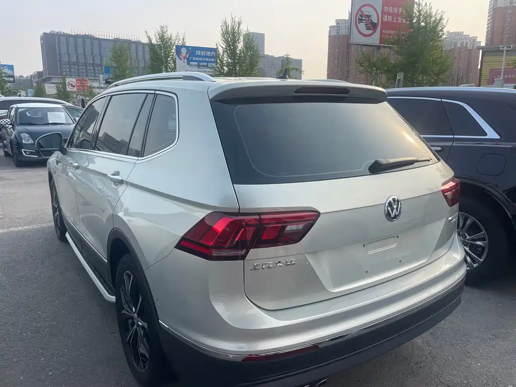 Volkswagen Tiguan L 2019 — фото 6