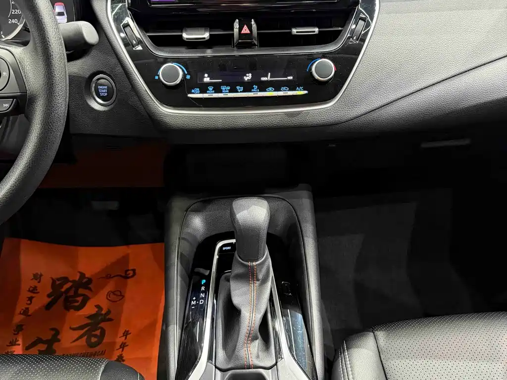 Toyota Corolla 2022 — фото 12