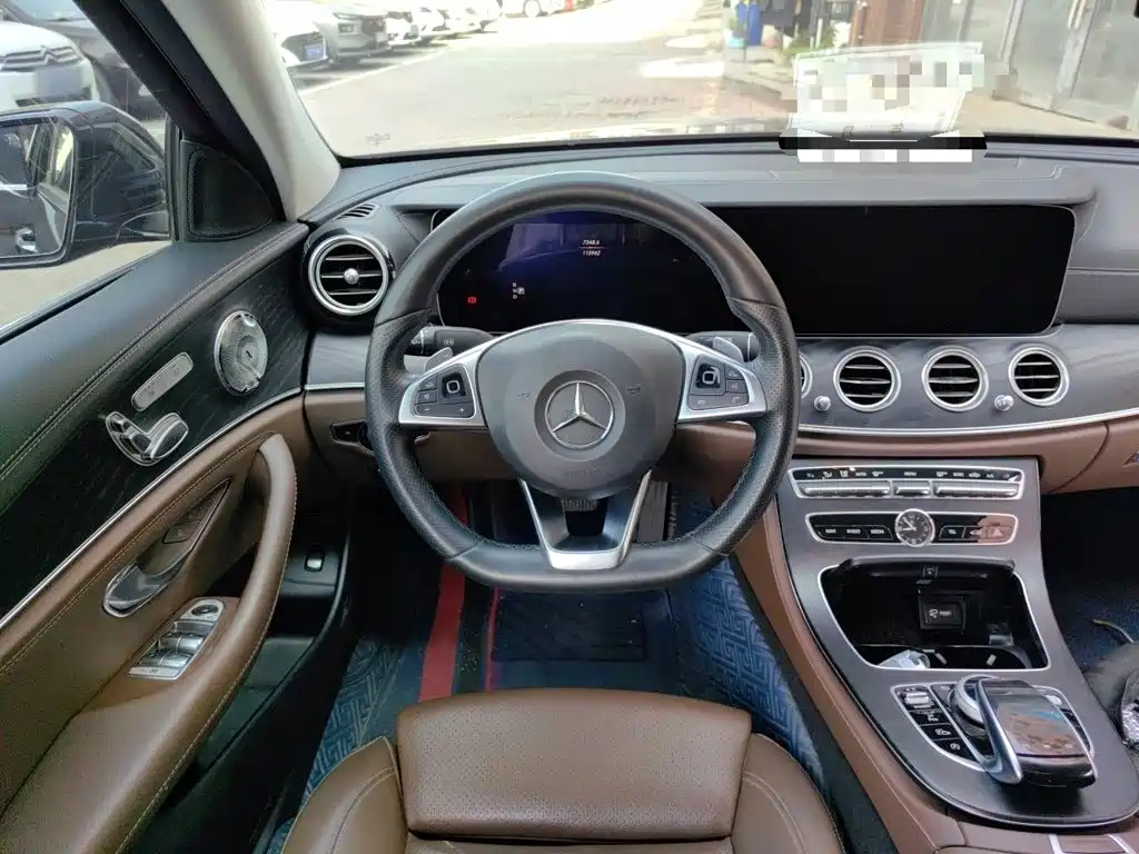 Mercedes-Benz E-Class 2019