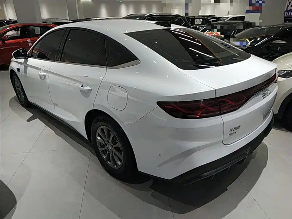 BYD Qin L 2025 — фото 5