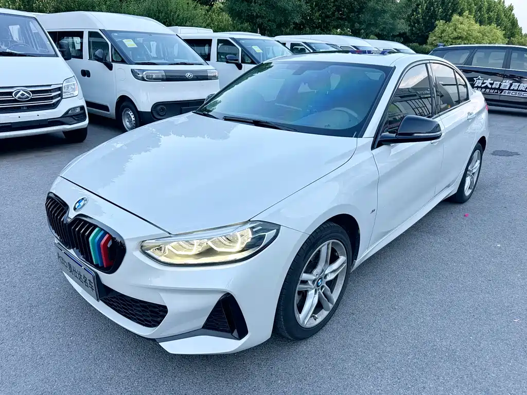 BMW 1 Series 2022